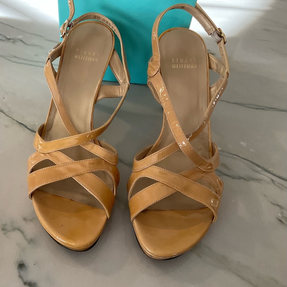 Stuart Weitzman Cross Strappy Buckle Heels Sz 8 Nude - Picture 6 of 15